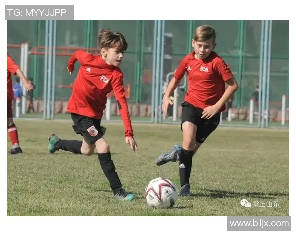 德国与韩国足球传奇人物的巅峰对决与历史回顾